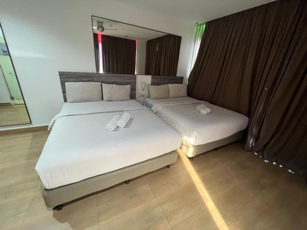 Tropical Hotel Kota Damansara Petaling Jaya Eksteriør bilde
